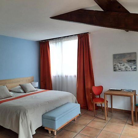 Le Clos Des Chenes Lagarde-Pareol エクステリア 写真