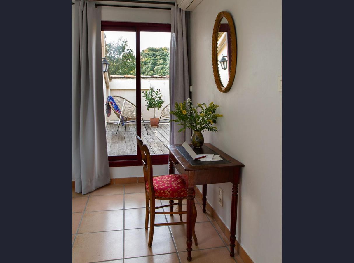 Le Clos Des Chenes Lagarde-Pareol エクステリア 写真